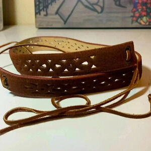 Suzy Shier 100% Leather Bohemian Waist Belt w Laser Cutouts 29” belt  w Fringe